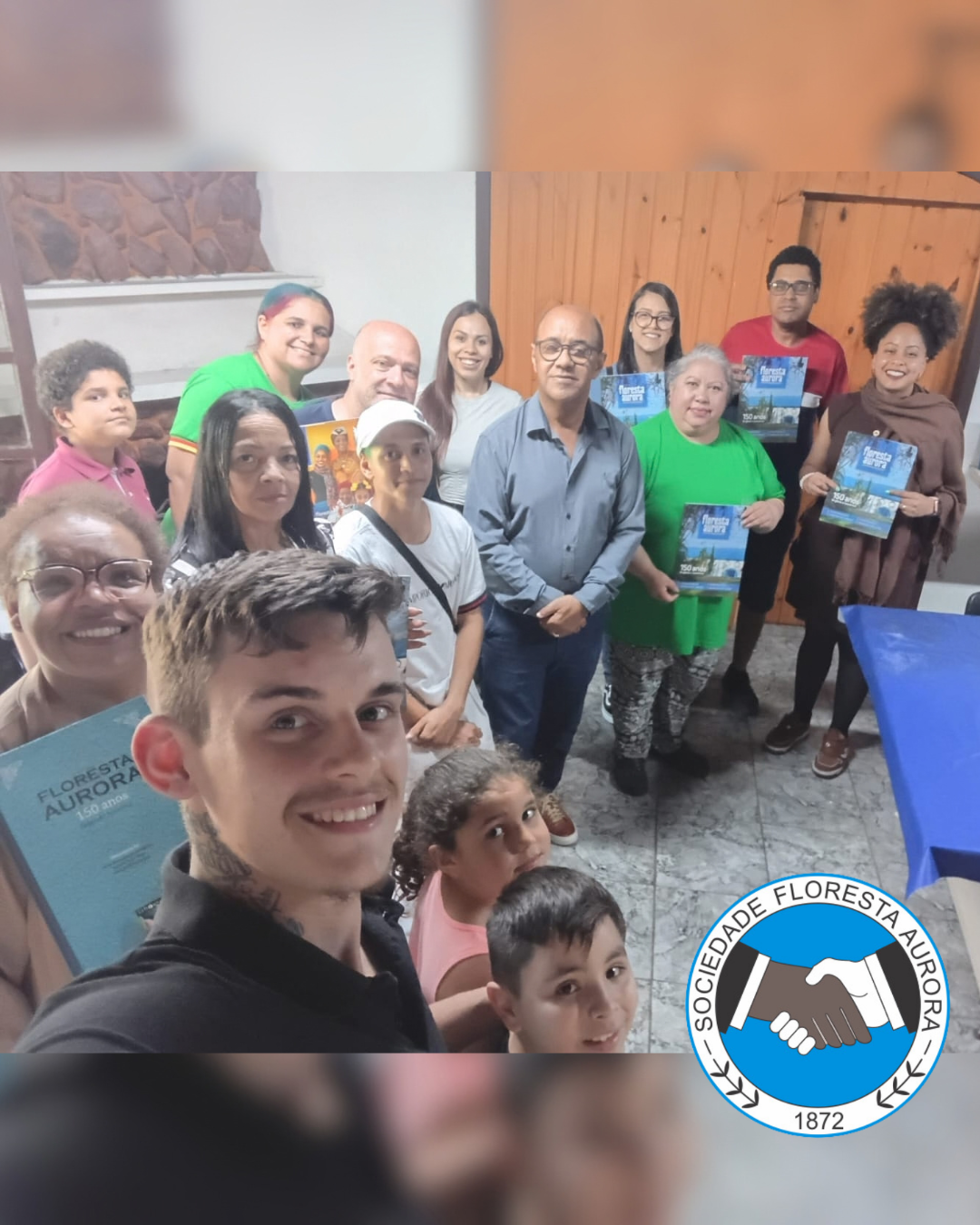 Educação, memória e resistência: alunos do Instituto Estadual de Educação Princesa Isabel visitam a Sociedade Floresta Aurora